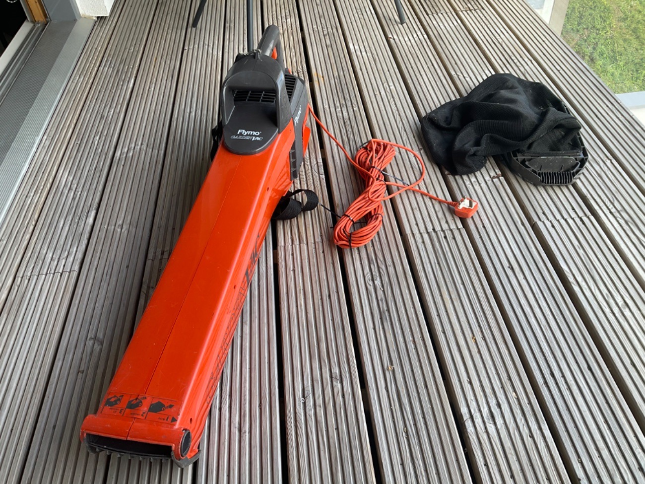 Flymo garden vac / leaf blower