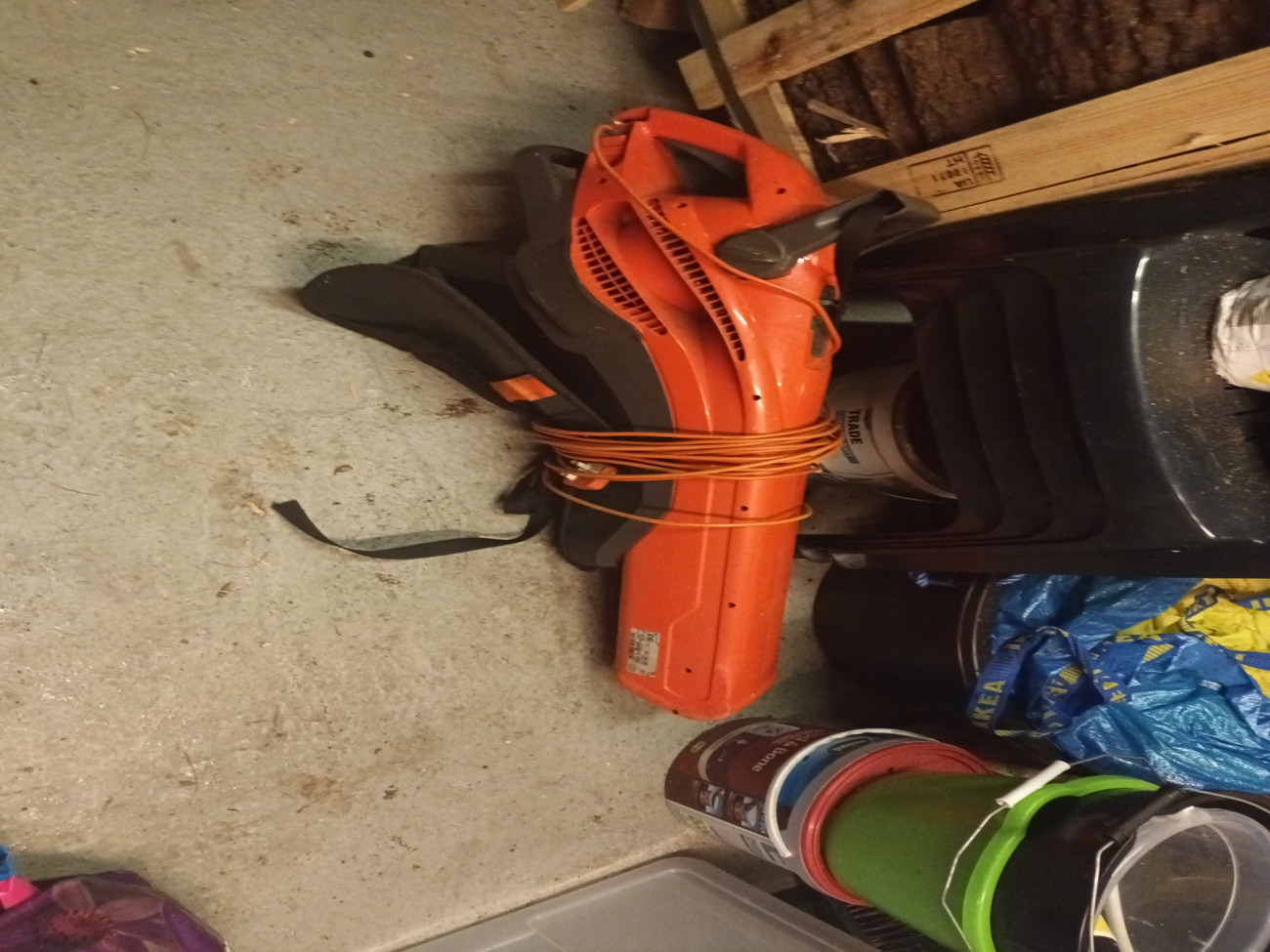 Flymo garden vac 1600 watt plus 