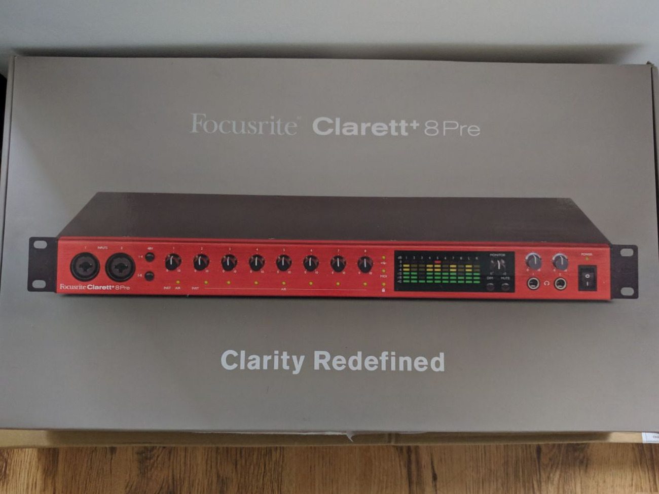 Focusrite clarett+ 8pro