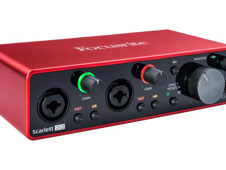 Focusrite scarlett 2i2