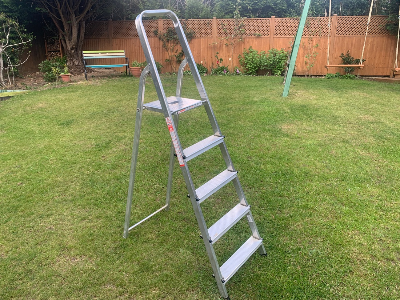 Fold out ladder