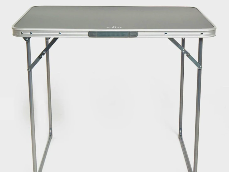 Folding camping table