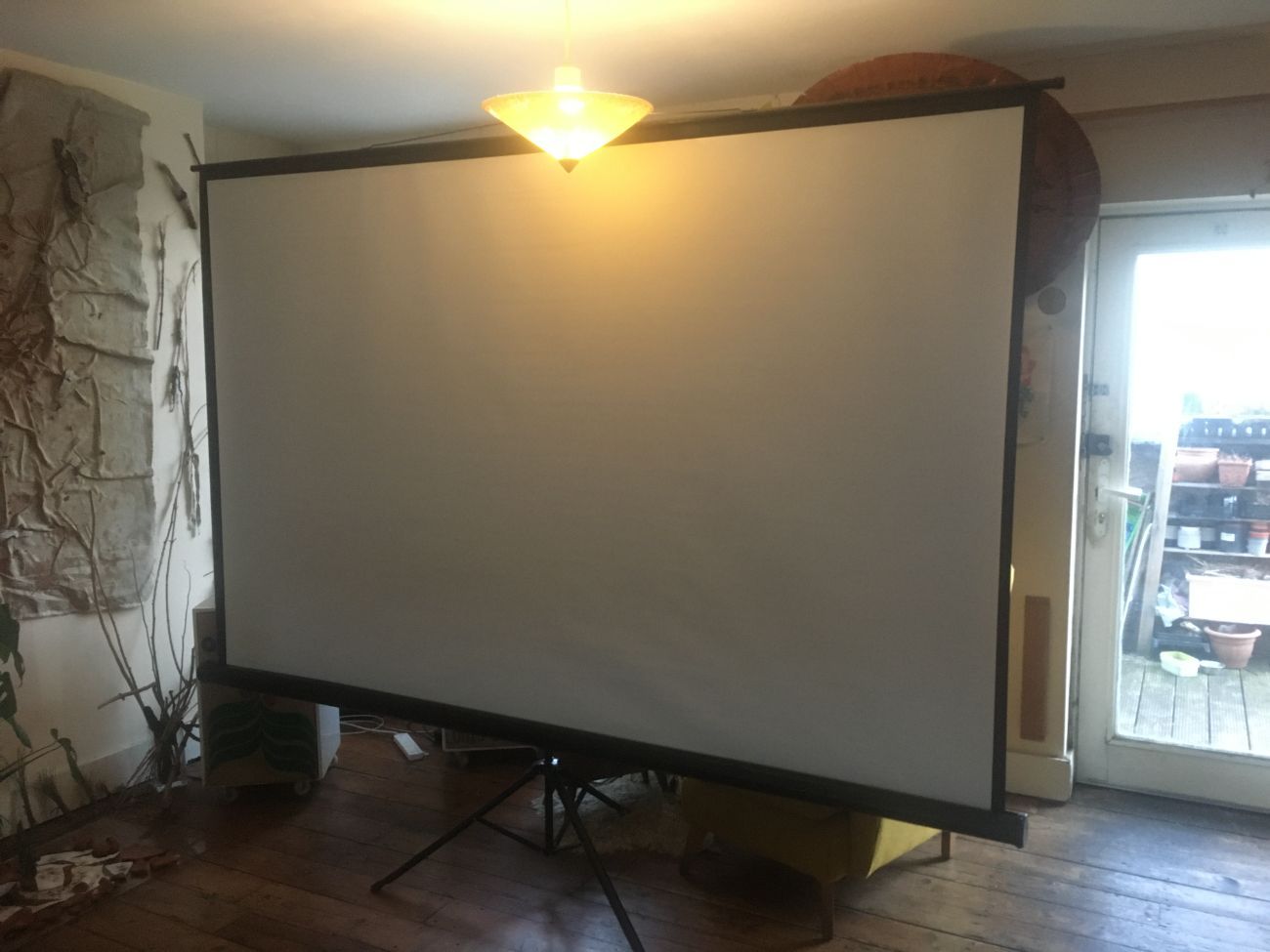 Freestanding large cinema screen (260cm width)