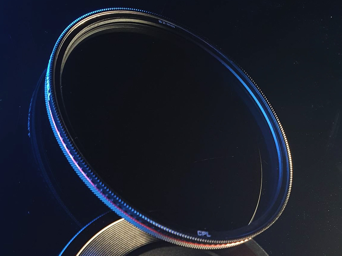 Freewell magnetic circular polariser.