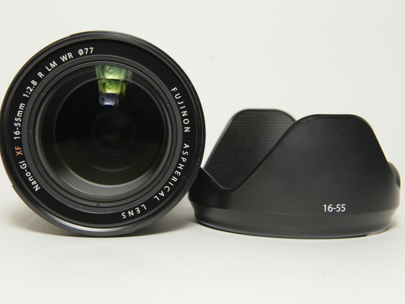 Fujifilm 16-55mm f2.8 r lm wr fujinon lens