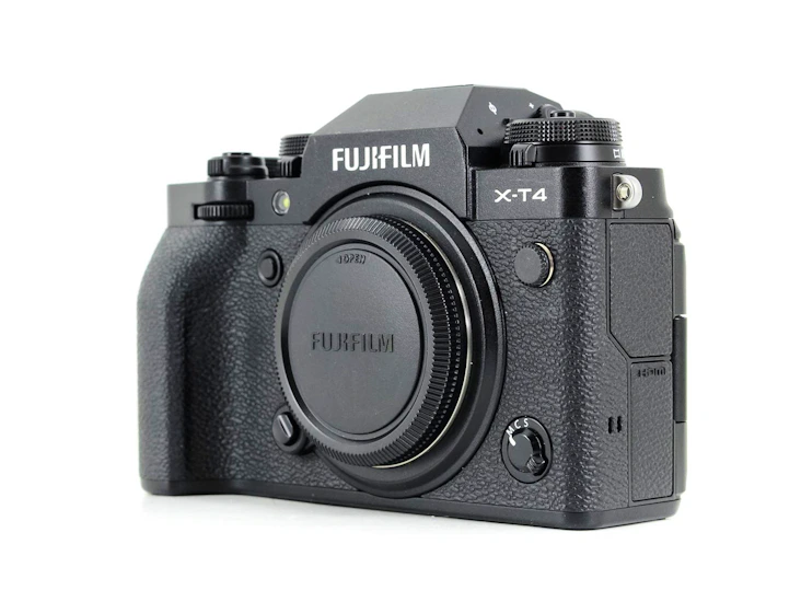 Fujifilm fuji x-t4 digital camera (south london)