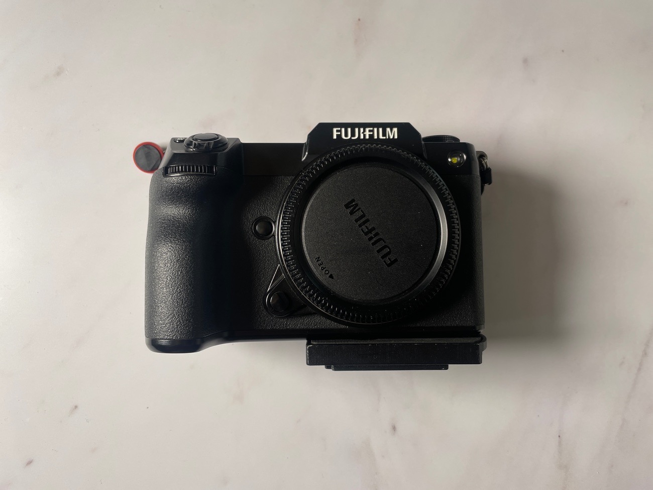 Fujifilm gfx 100s medium format camera 