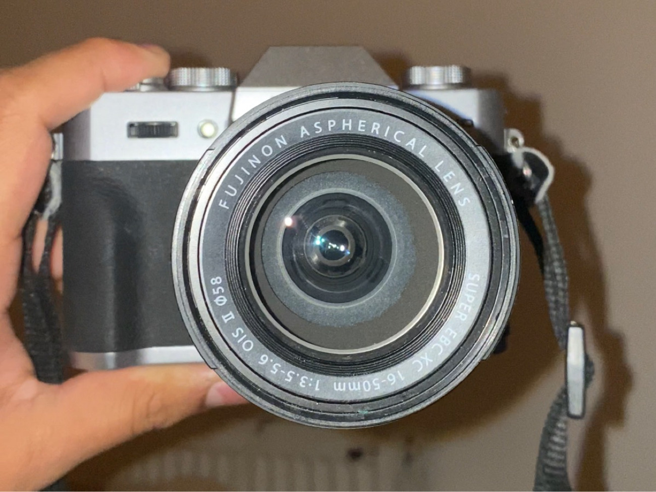 Fujifilm xt10 dslr camera with 15-50mm lens