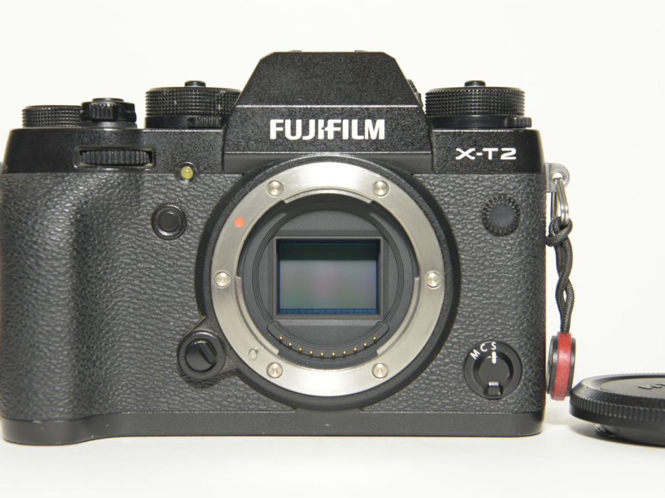 Fujifilm xt2 digital camera body - 24mp stills + 4k video