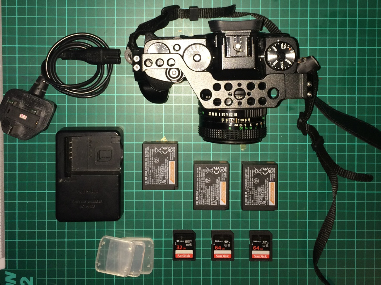 Fujifilm xt3 caged (body only)