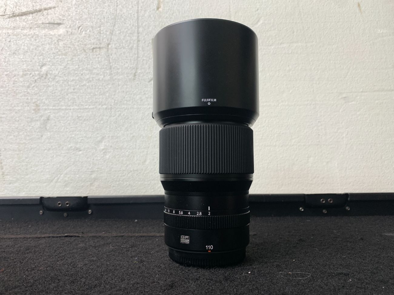 Fujinon fuji gf 110mm f2 lens