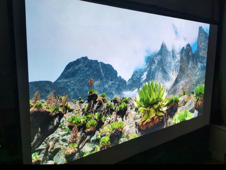 Full hd 1080p projector 100inch home cinema kit & 2 x 60w rms stereo boom box