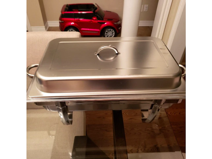Full size chaffing dishes