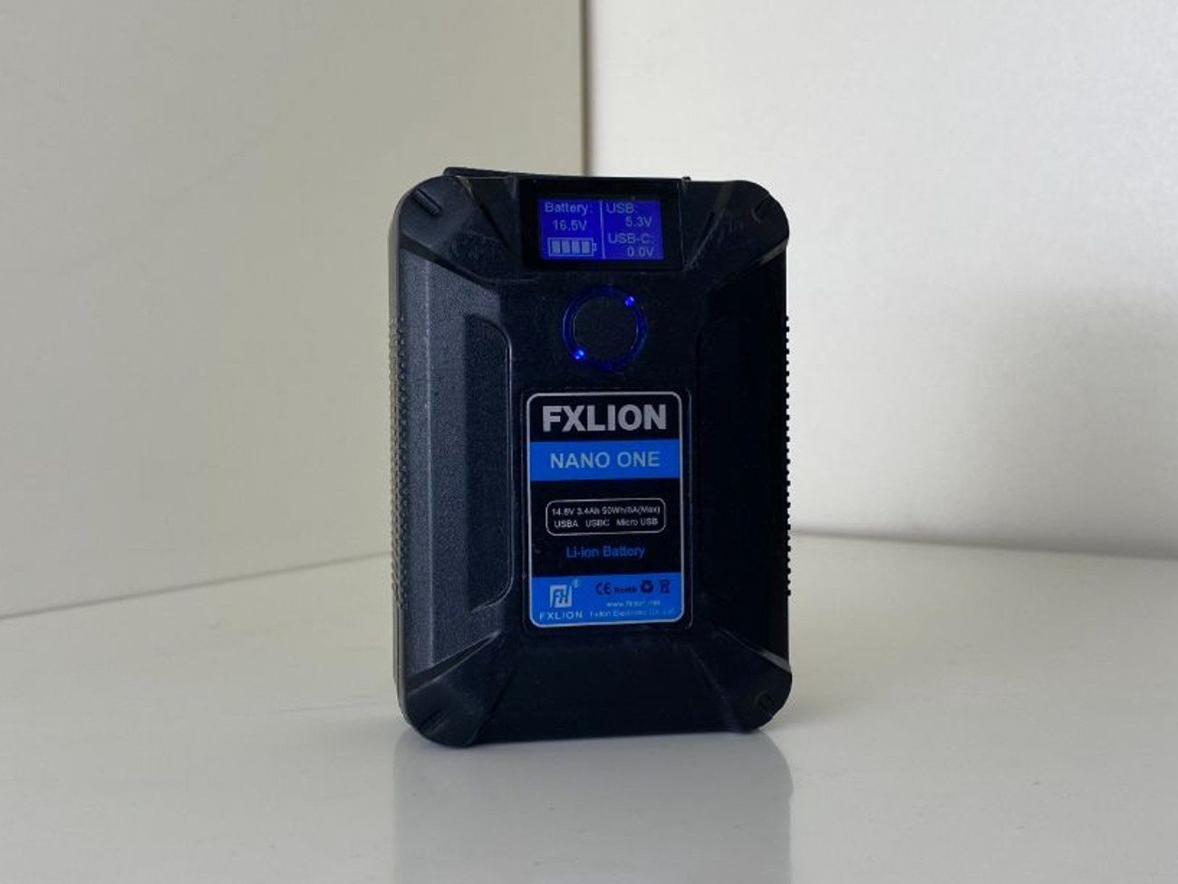 Fxlion v-lock battery nano one