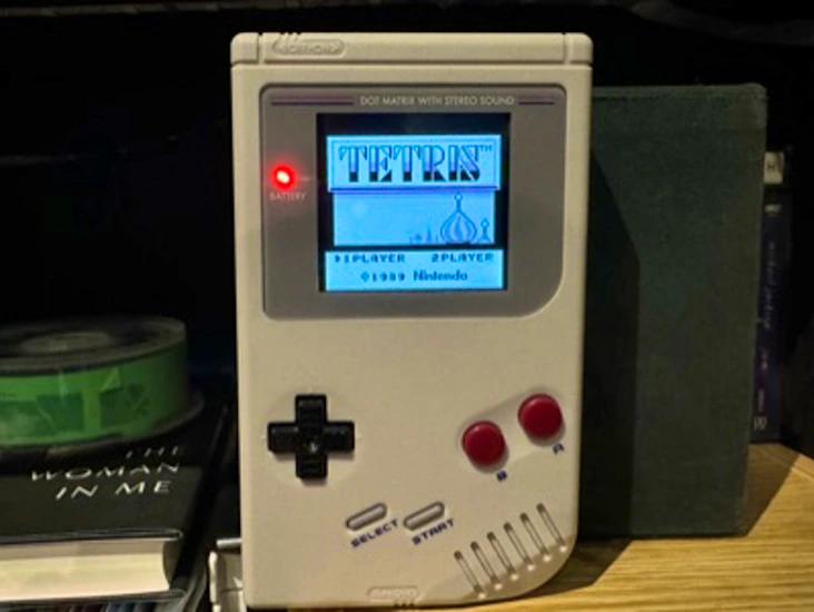 Gameboy (with tetris)