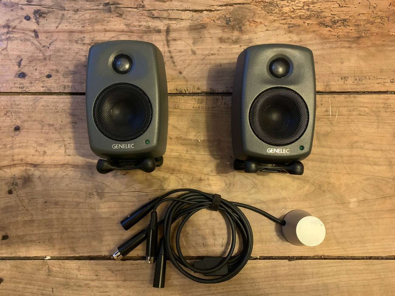 Genelec 8010a studio monitors //  speakers & volume control