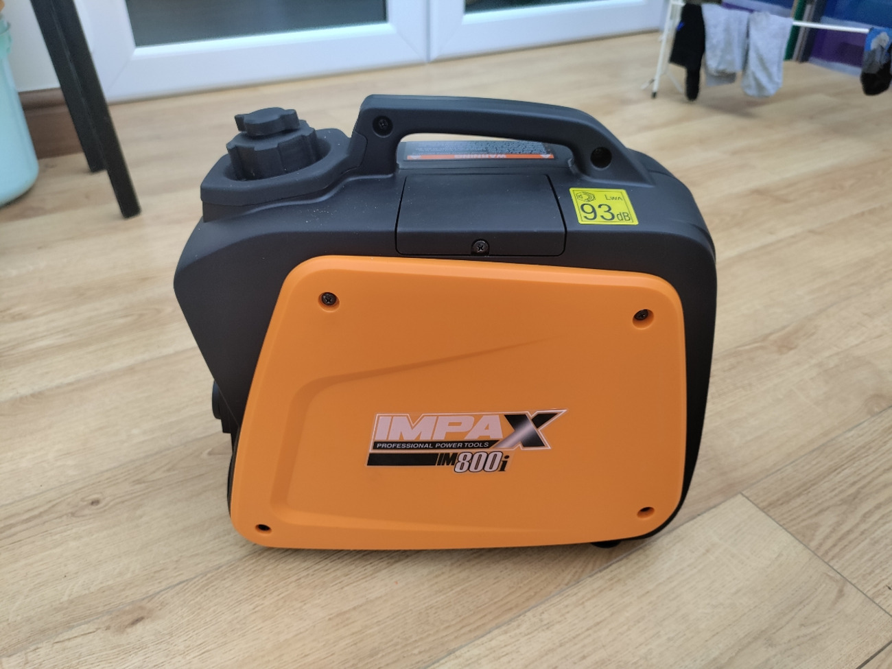 Generator - 700w - petrol 