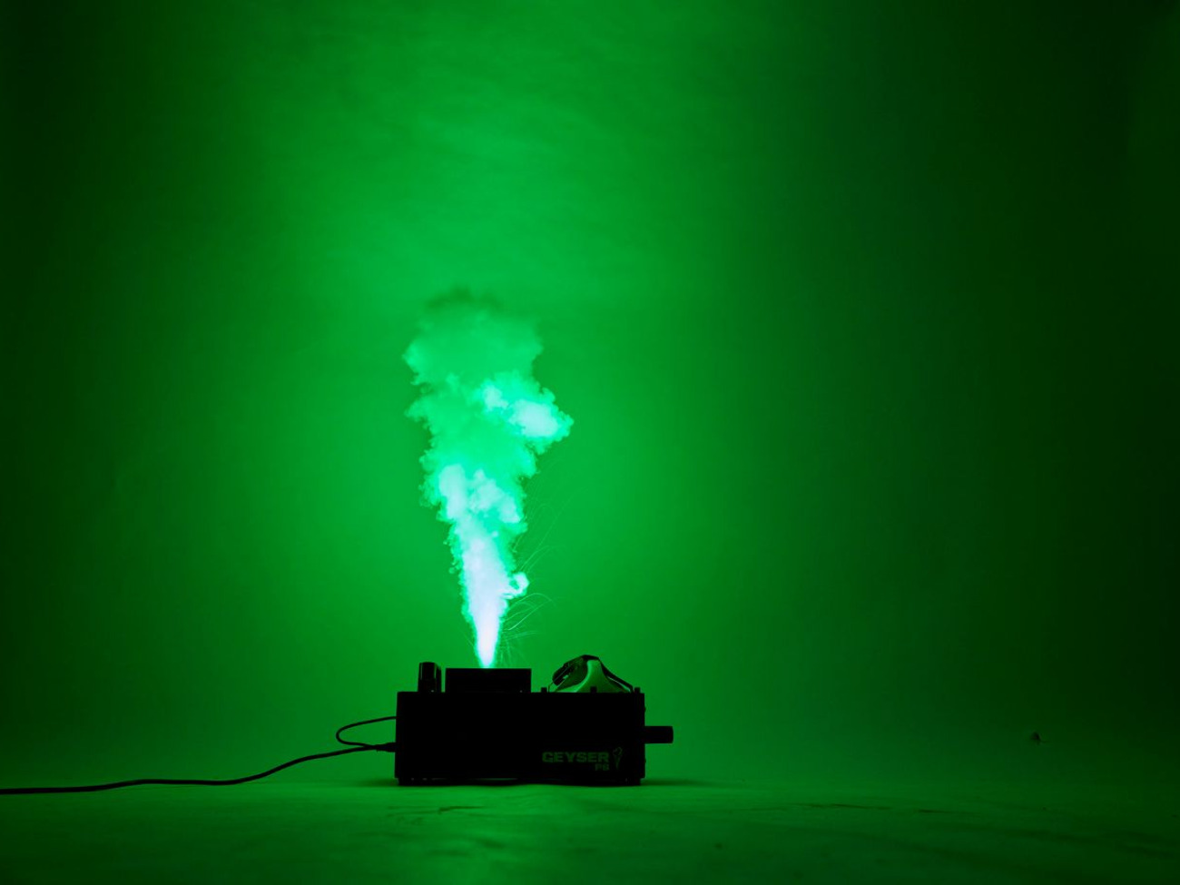Geyser p6 smoke machine