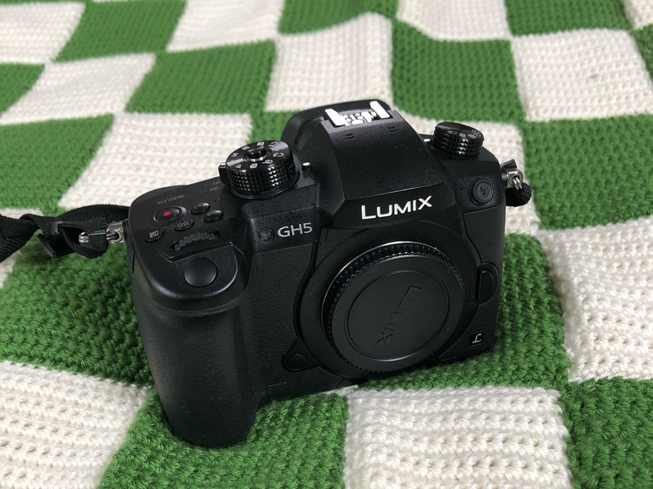 Gh5 with vlog-l (body)