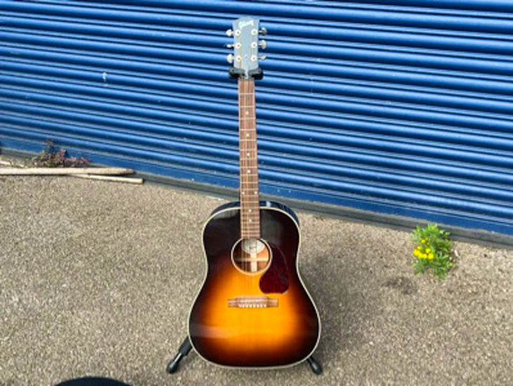 Gibson j45 standard usa acoustic guitar