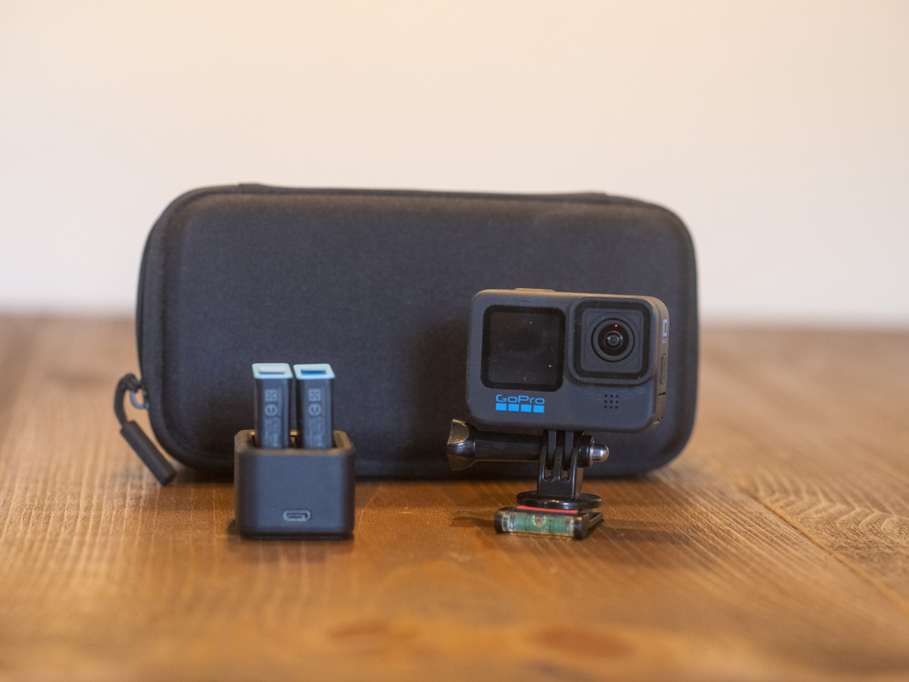 Go pro hero 10 black - basic kit