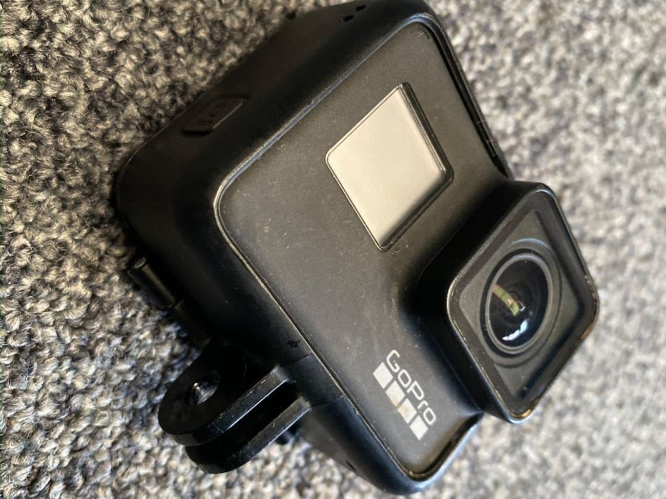 Go pro hero 7 black 3 batteries and charger + accessories