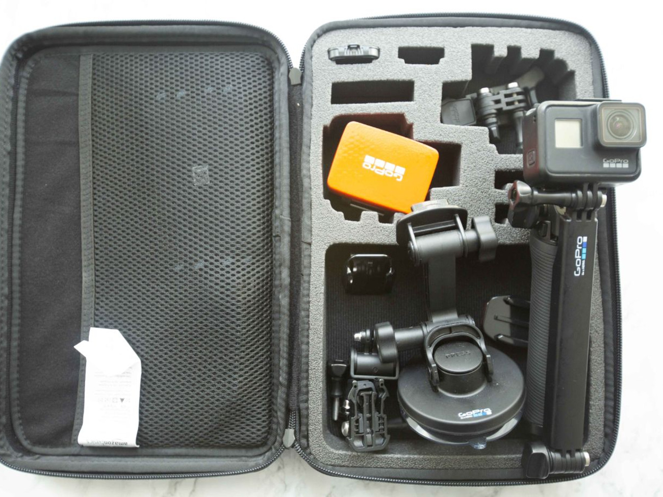 Go pro hero 7 black with accessories