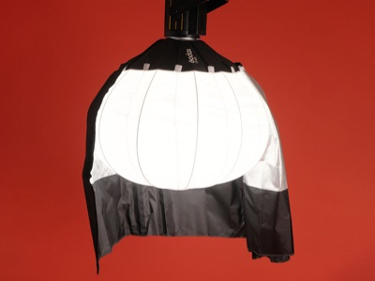 Godox cs-65d 65cm lantern softbox bowens mount