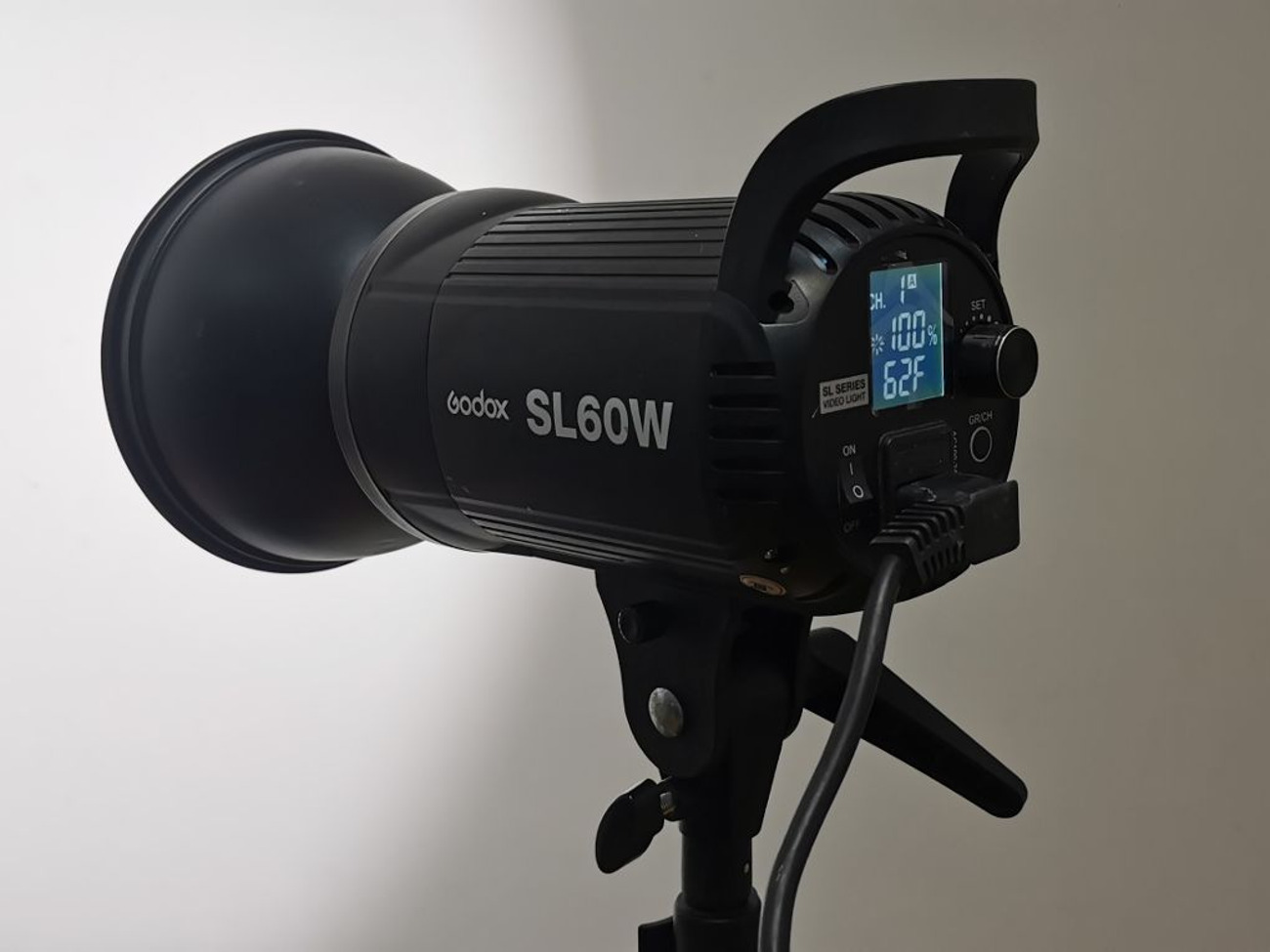 Godox sl 60w cob led spot light