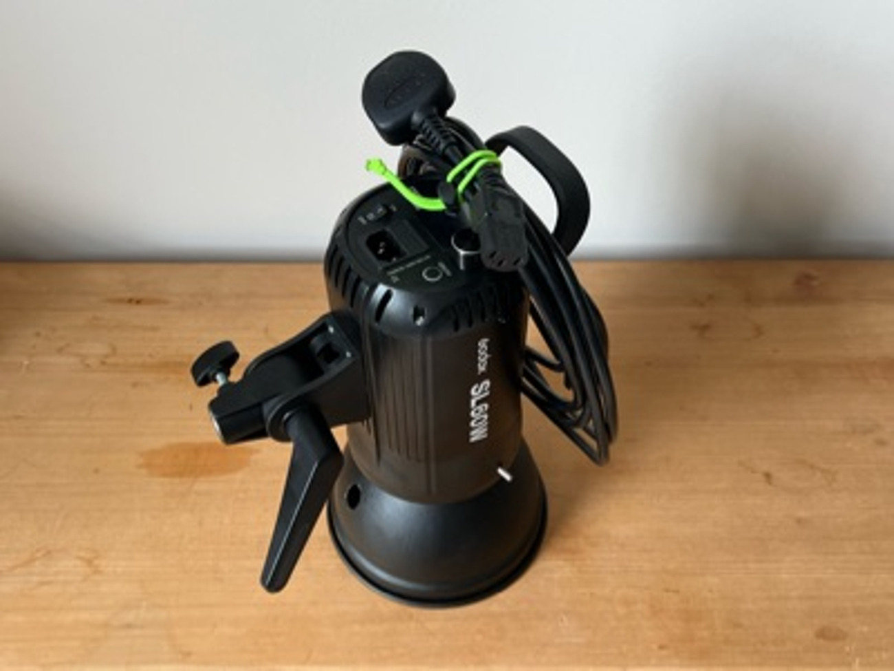 Godox sl60w cob light (daylight cct)