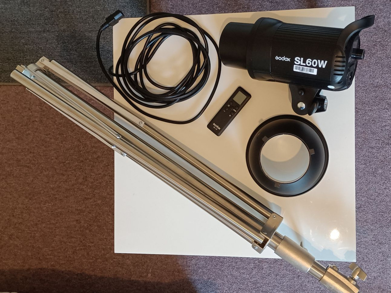 Godox sl60w continuous light 5600k version