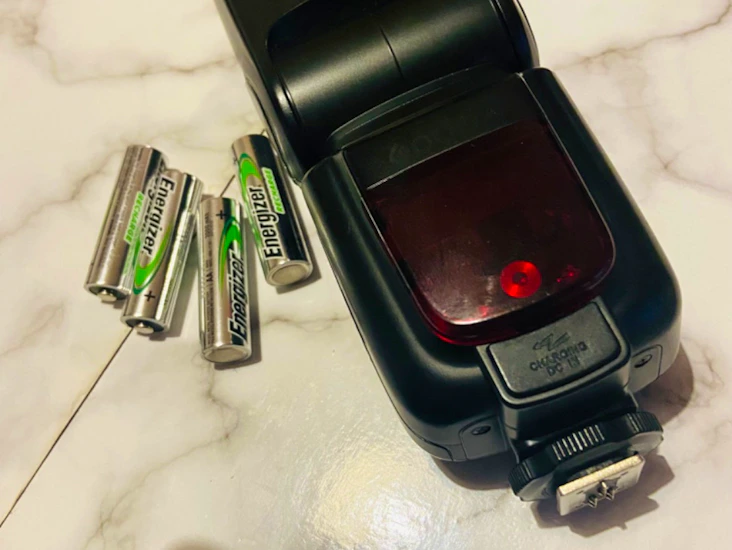 Godox tt685 speed light + godox x1 trigger