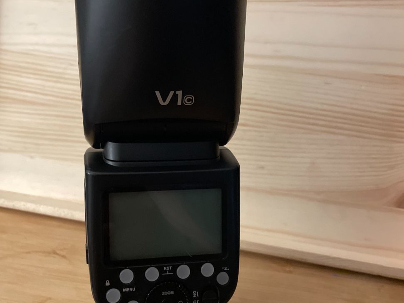Godox v1 camera flash (canon)