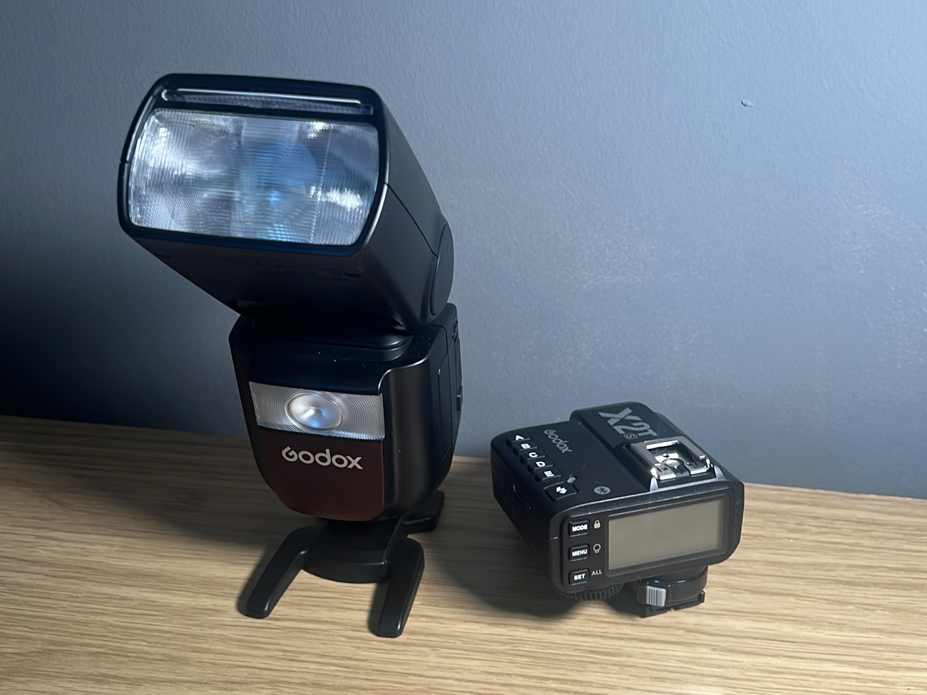 Godox v860 iii speed light flash for sony with x2t trigger