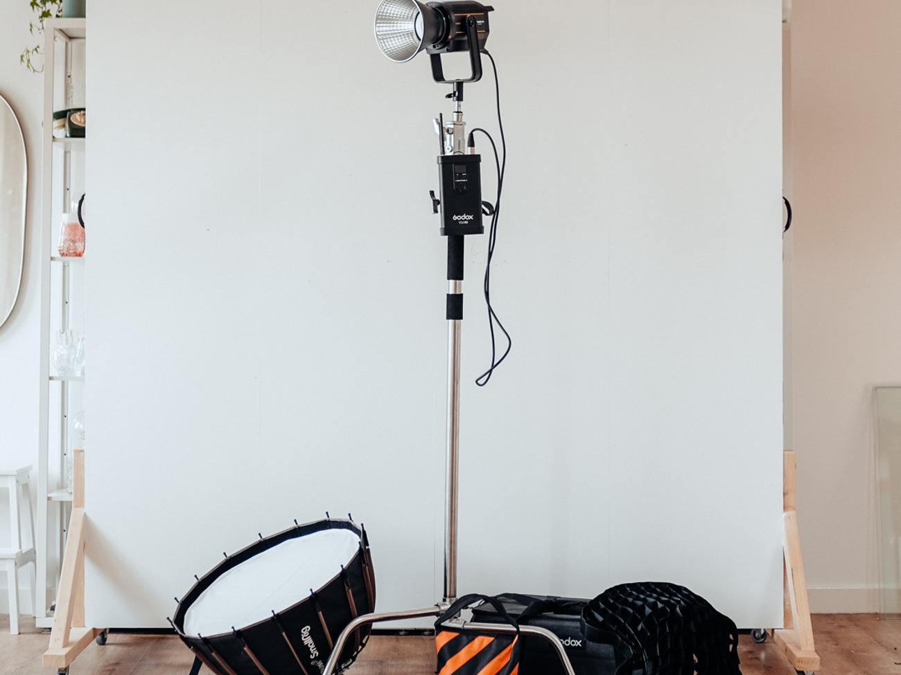 Godox vl150 video light full kit 2 with c-stand and sandbag