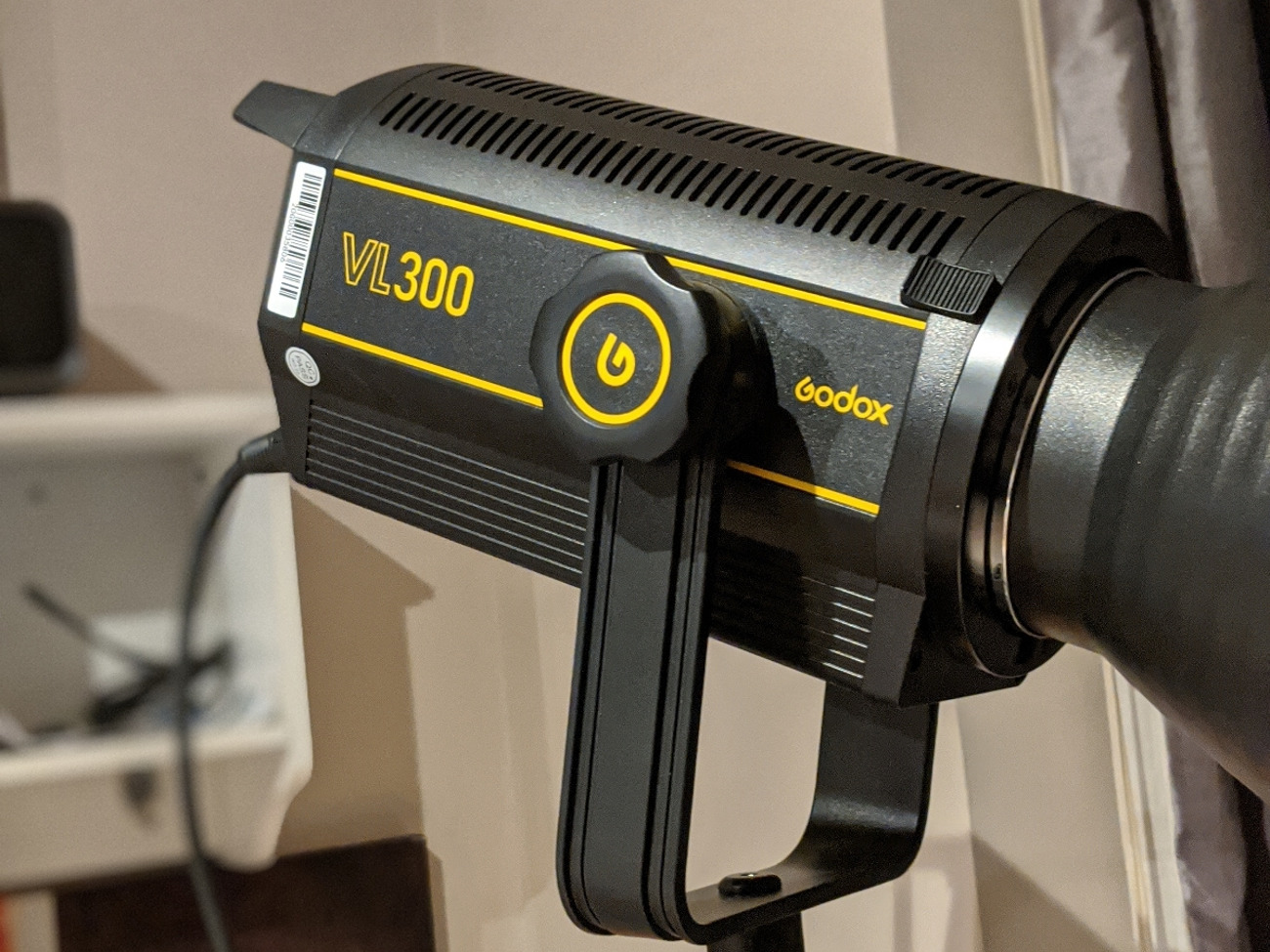 Godox vl300 +  vmount battery x2