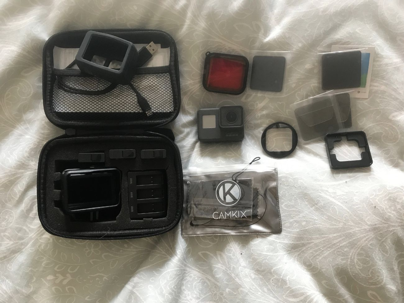 Gopro hero 5 plus extras