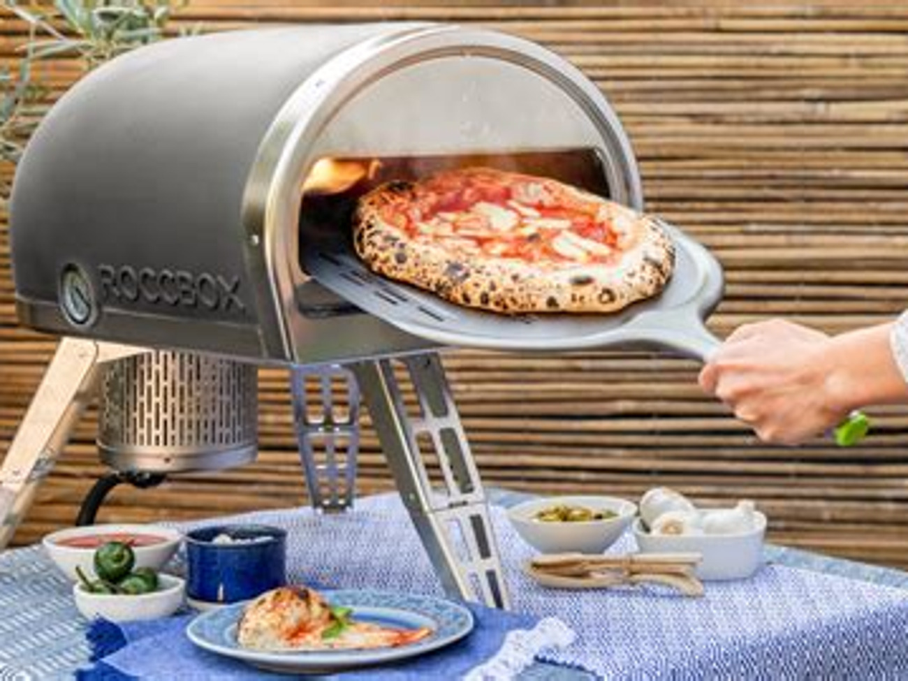 Gozney roccbox pizza oven