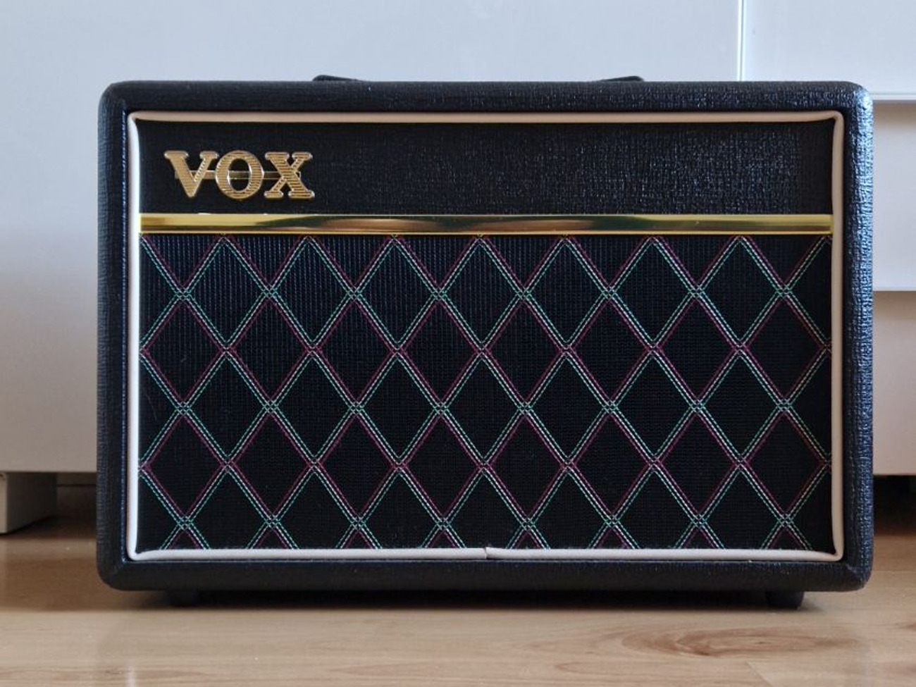 Guitar amp