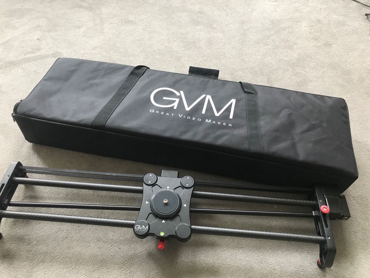 Gvm camera slider motorised 31” w/ carry case