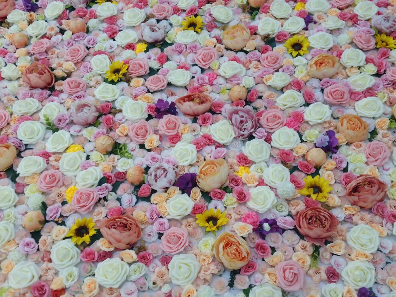 Hanging flower wall