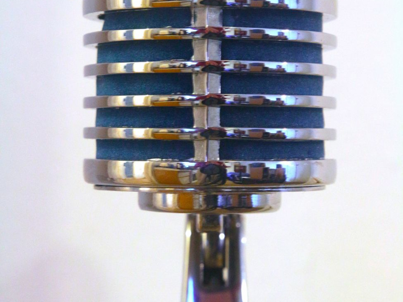 Heil blue fin retro dynamic microphone