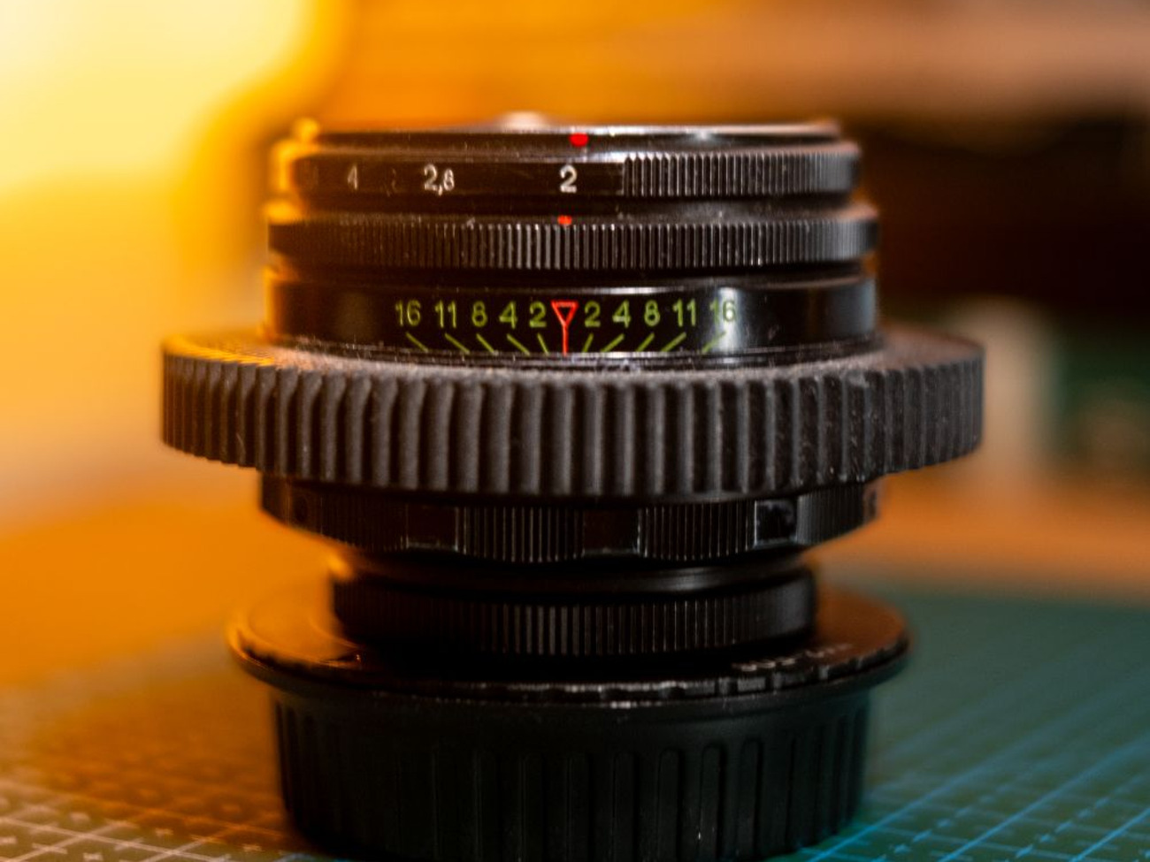 Helio 44-2 f2 vintage prime lens