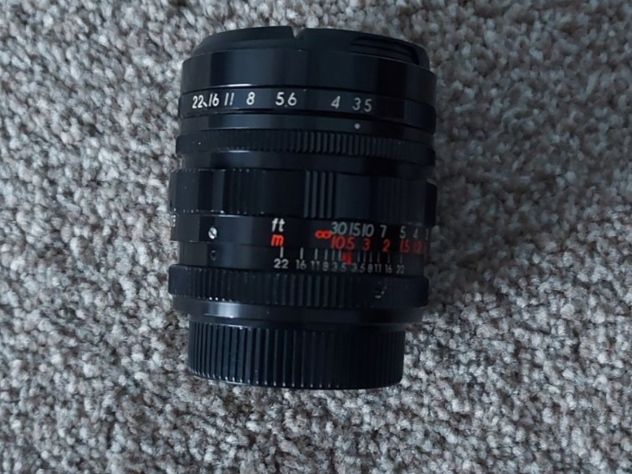 D.d.a. optics 28mm f3.5 lens (m42 lens)