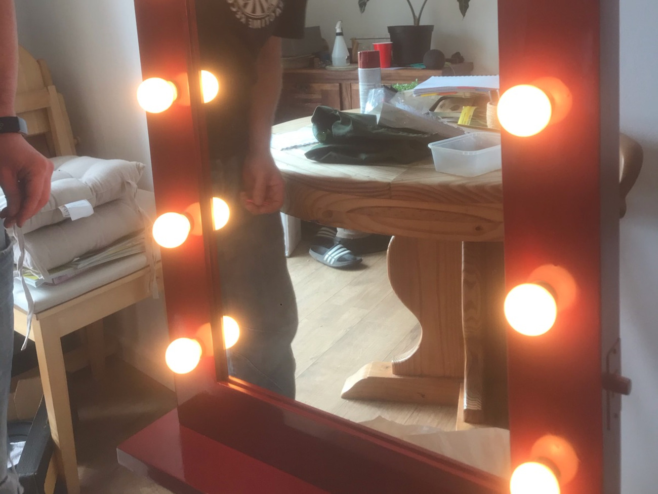 Hollywood vanity make up mirror with lights