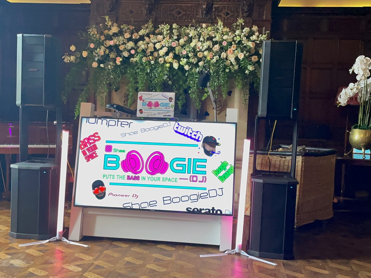 Humpter pro dj booth