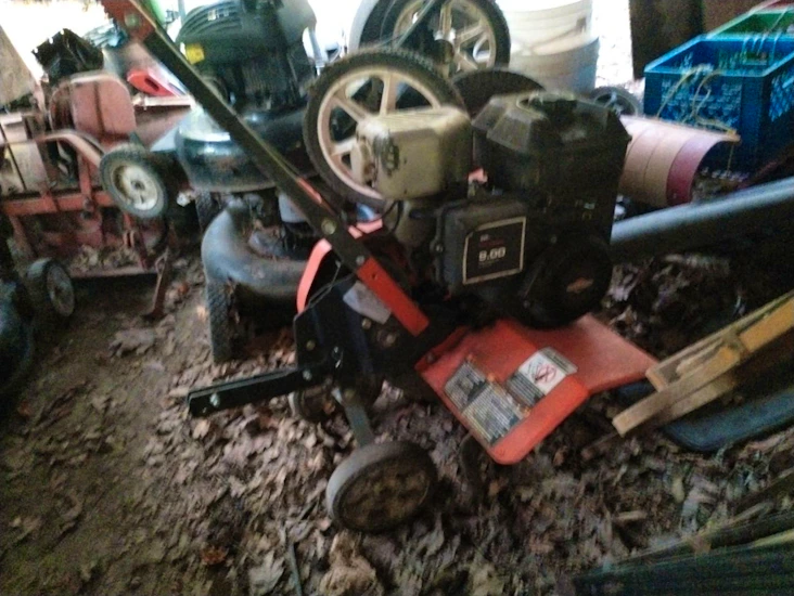 Husqvarna front tine roto tiller