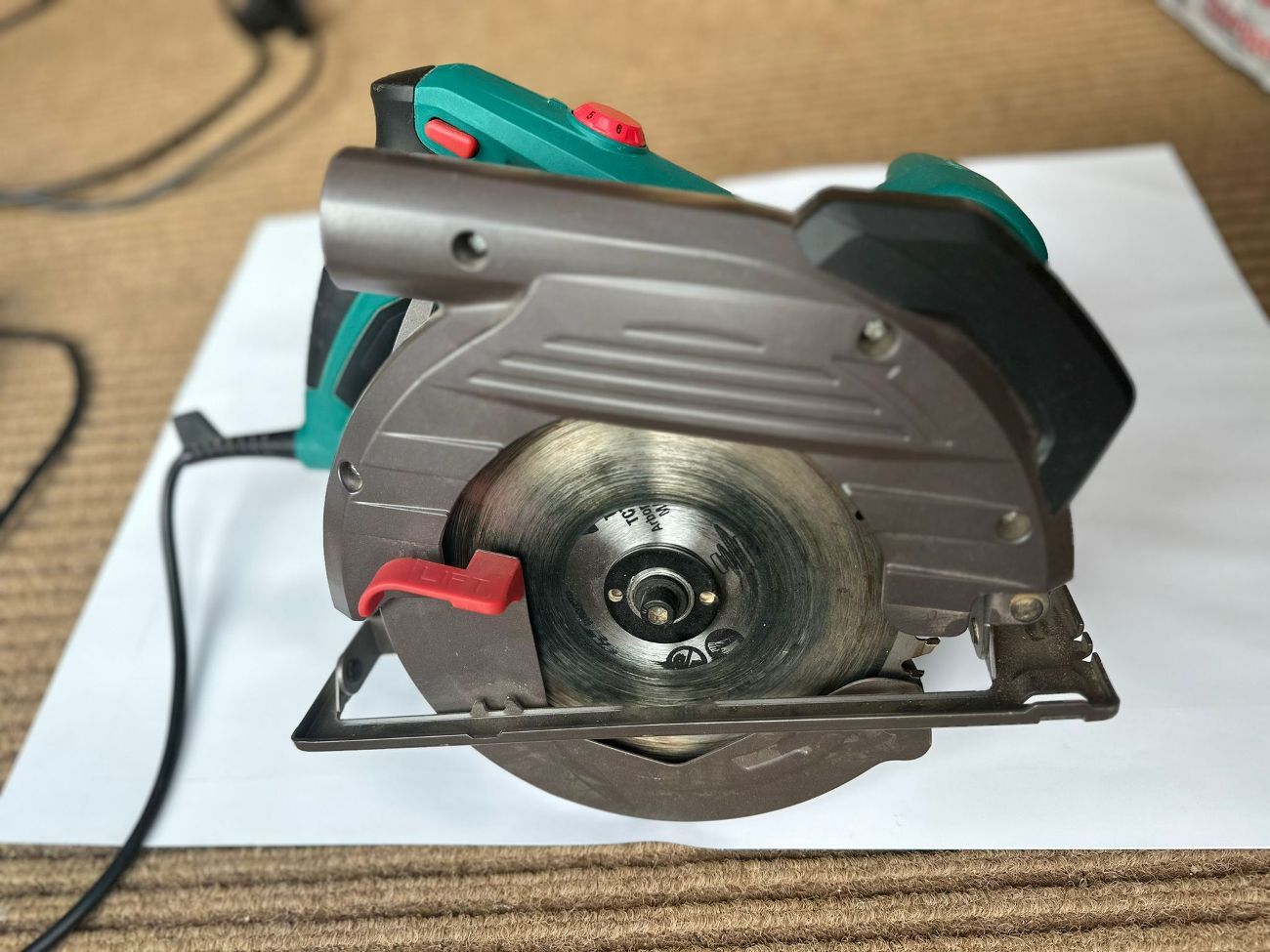 Hychika cs-190c electric circular saw