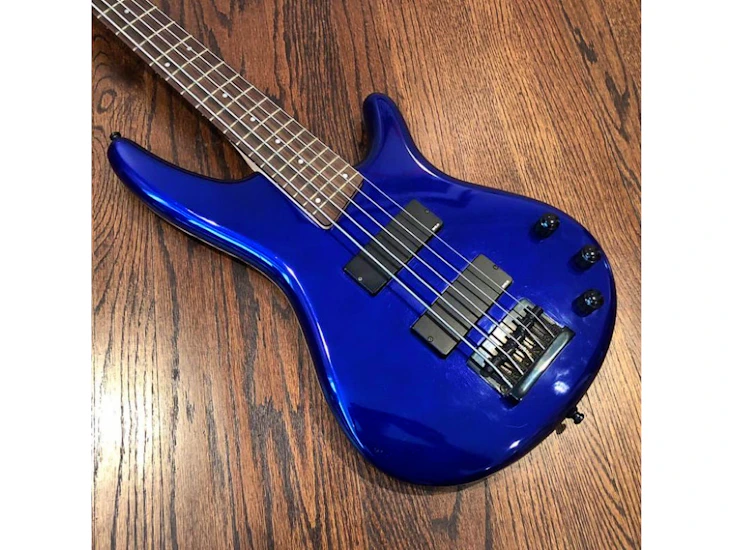 Ibanez - sr405 bass in metallic blue