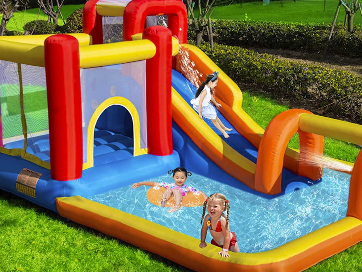Inflatable bounce house water park with long water slide